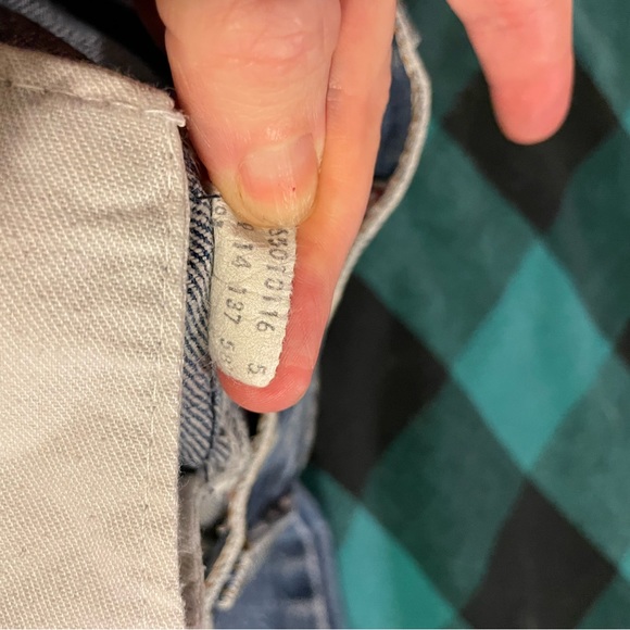 Vintage 501 shrink to fit women’s specific Levi’s - Picture 5 of 12